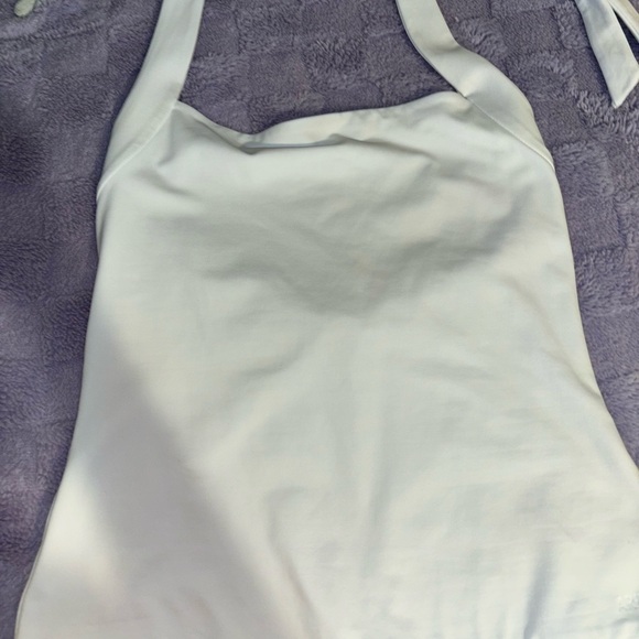 Aritzia Tops - Aritzia White Halter Top